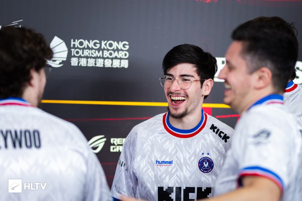 Vitality Cede Mapa, Mas Garante 2 a 1 Tenso Contra Tyloo na Blast&nbsp;Rivals